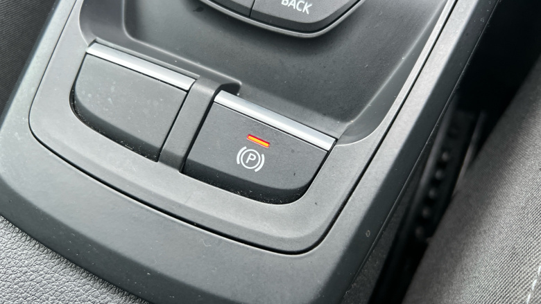 Audi Q2 1.6 TDI SE 5dr Diesel Estate